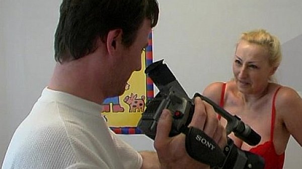 JuliaReaves-XFree - Geil Ab 60 Teil 02 - scene 1 