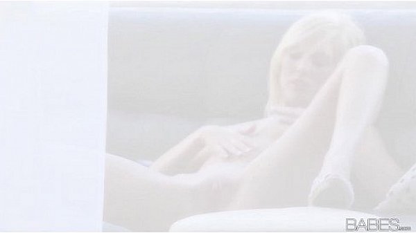 Horny blond beauty slowly strips before rubbing herself to orgasm