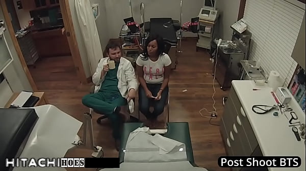 Freshman Gets Mandatory Hitachi Orgasm From Doctor-Tampa - Tori Sanchez