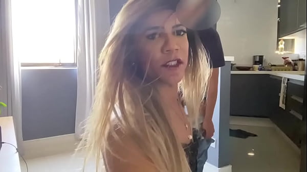 Cobrou uma leitada no meu rabo