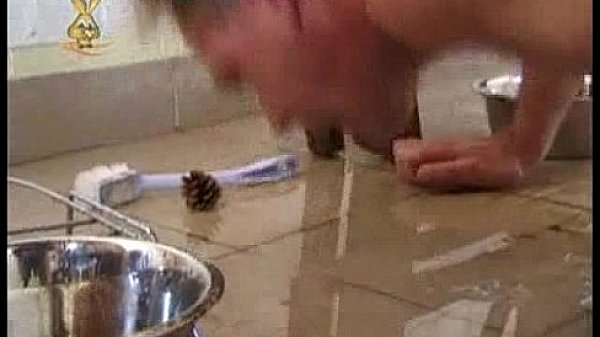 Mistress Nina treats her slave like a dog 