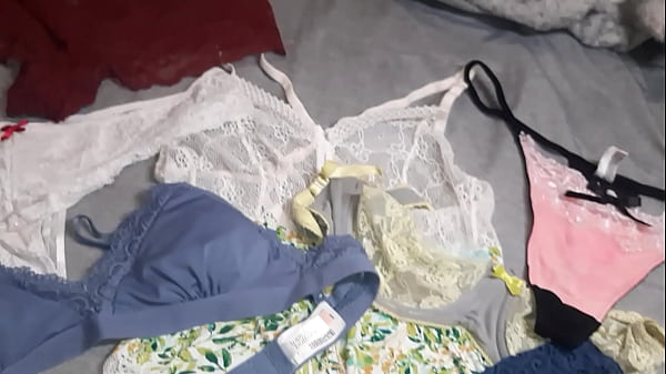 Me corr&iacute; sobre el body de encaje nuevo de mi compa&ntilde;era