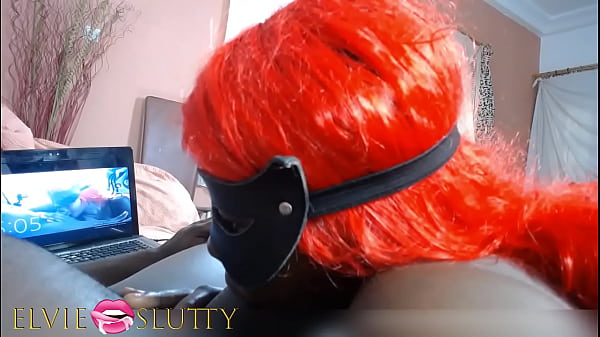 Mme Fufu, accro &agrave; la &eacute;b&egrave;ne, suce la bite de mani&egrave;re ludique pendant 1h 20 min - Partie 7 