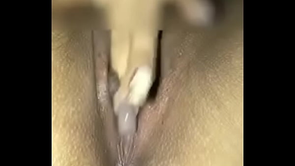 my wife fingering her self