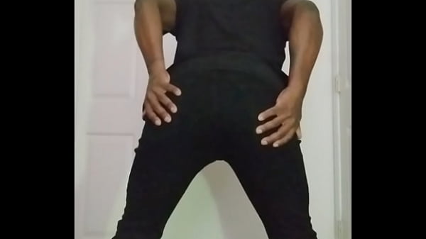 Around 7 or 8 minutes of stretching ass for exercise you can feel free to join in for free 2