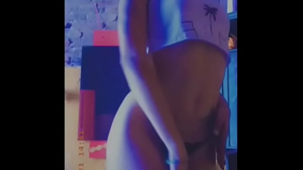 Mi rica novia Serena tiene ganas de cojer!, no para de mandarme sus nudes!