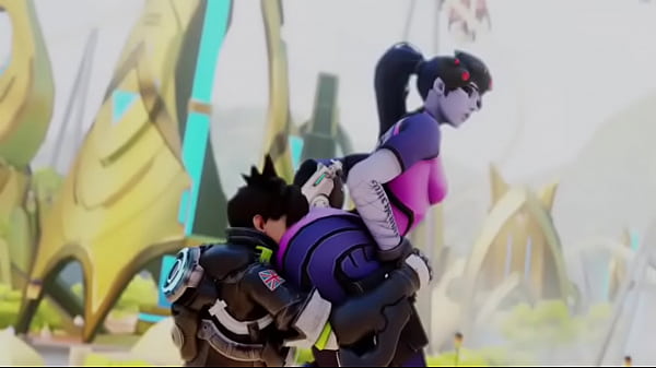 Overwatch Tracer eats Widow booty 