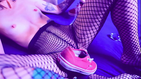 I Can Make You Cum With My Vans Sneakers  