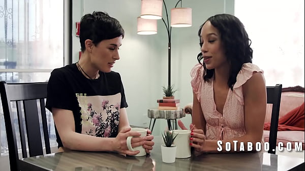 Dkye With Ulterior Motives Coaxes Straight Girl To Go Lesbian After A Breakup - Olive Glass, Alexis Tae  