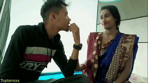 Desi Teen Model Acting for Couple Sex! Hot Sex