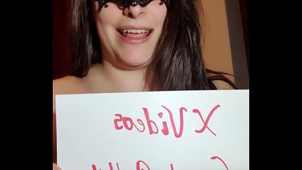 Hiteles&iacute;tő vide&oacute;, melyet az X-videos k&eacute;rt bemutatkoz&aacute;snak. 