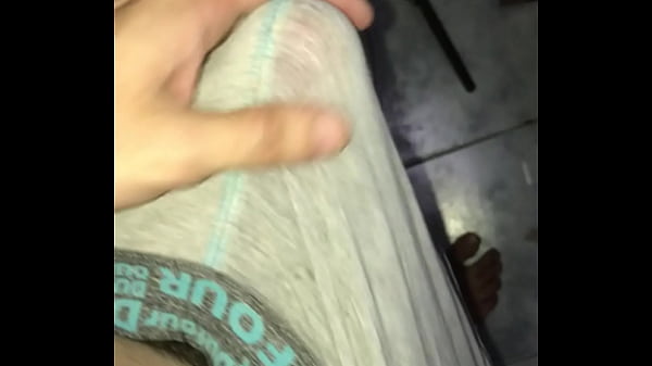 Argentino pijudo acabando mucho  