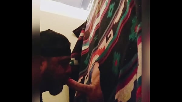 Delivery man gets drained through Gloryhole