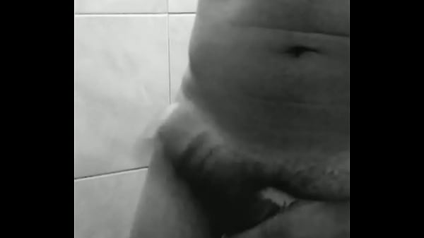 Meu pau babando de tes&atilde;o logo depois de foder