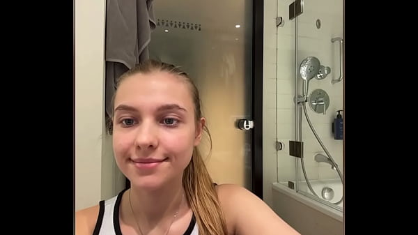 Homemade masturbation with blonde amateur