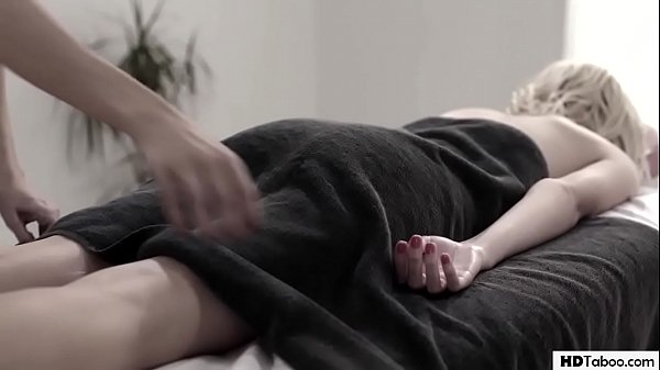 Chloe Cherry gets fucked by Aaliyah Love's husband  