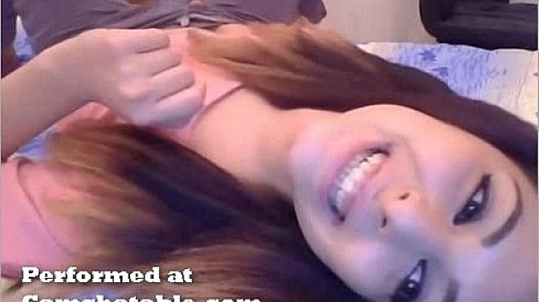 Sexy brunette teen amateur playing on cam