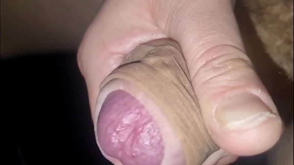 AMATORIALE | SBORRATA IN PUBBLICO NEL PARCHEGGIO - SEGA IN AUTO CON UN CAZZO ENORME