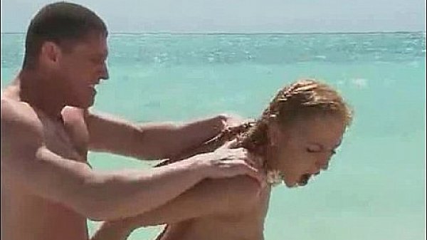 Pornoramix #28 : a la playa