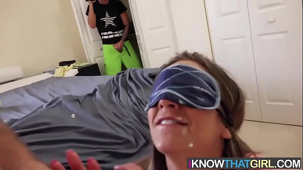 Mofos - I Know That Girl - (Layla London) - Big Titty Honey Stuffs Her Holes