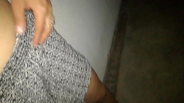 Mi vecina se deja tocar la concha