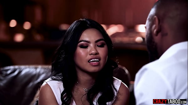 Hot babe enjoyed amazing pussy fucking Cindy Starfall