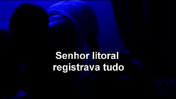 gato cam e senhora litoral