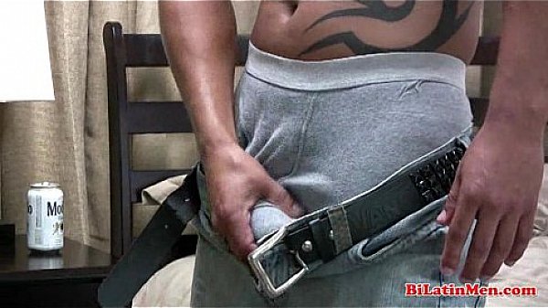 Straight latin papi with a nice thick uncut cock, jerks off and shoots a warm