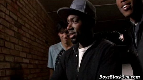 Black Muscular Boys Fuck Gay White Twinks Video 06