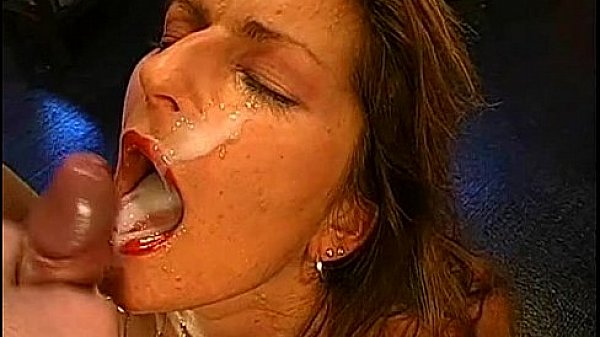 Loads of sperm during gang group sex