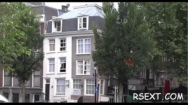 Hot wench sucks hard pecker wild