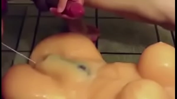 sexo con mu&ntilde;eca