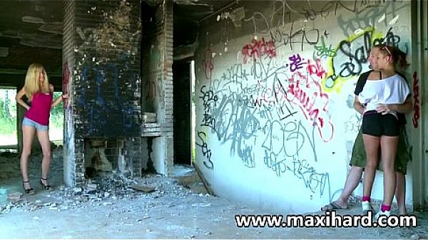 Blonde whore fucks a dude and her gf watches