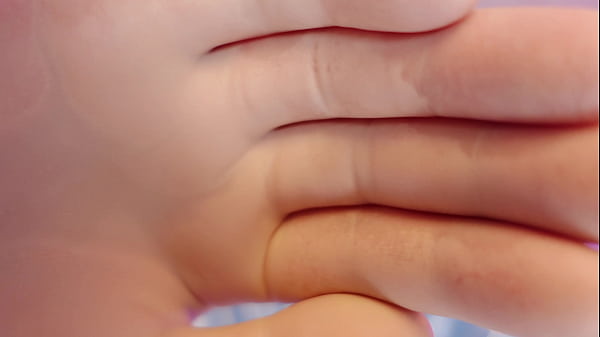 ASMR: surgical gloves