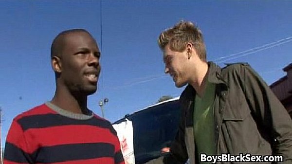 Black Muscular Dudes Fuck White Gay Boys 13