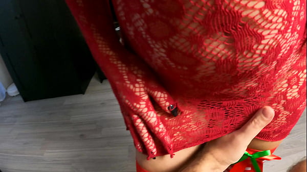 A Blowjob gift from Santa's Big Boobs helper. My little Elfie give me a hot blowjob. Fantastic Dick Sucking in a spirit of the Holidays. I give Her a Huge Cumshot. Amateur Homemade Video.  