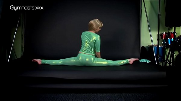 Blonde mermaid Nebaskowa