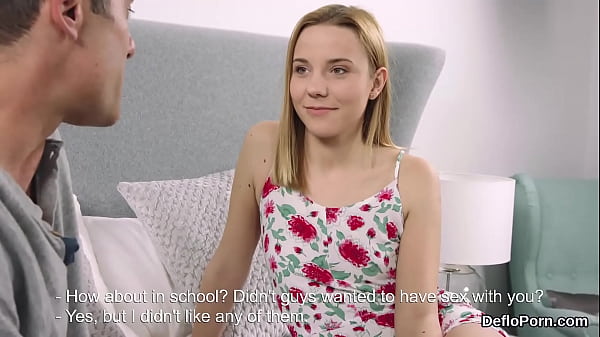 Stellar nude peach enjoys hymen virginity loss