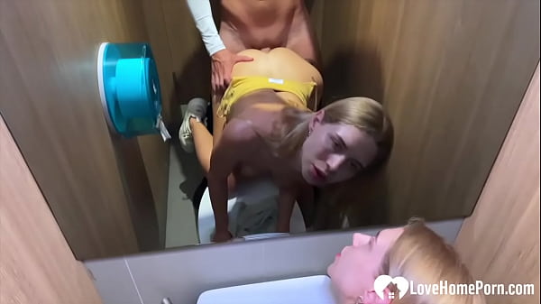I fucked sexy brunette at the gym toilets