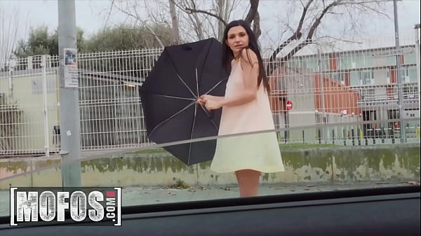 MOFOS  - Jordi El Nino Polla, Arian Joy - Pussy Stranded In The Wind  