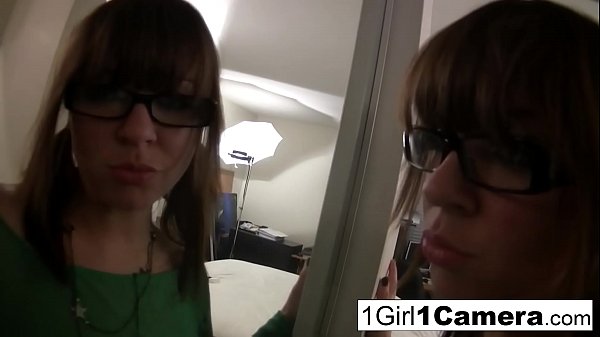 Alice Bell plays with her camera