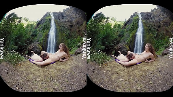 Lusty amateur lesbian babe from Yanks Sierra Cirque masturbating daily so she's a real orgasm pro, watch her cumming in 3D video  