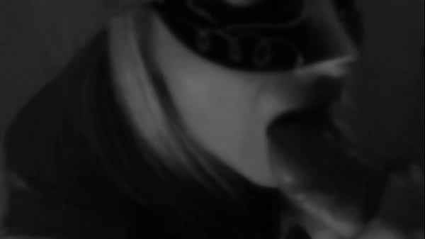 la monella me lo succhia