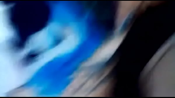 Esta putita le encanta mamar y coger mientras el marido trabaja yo la disfruto.