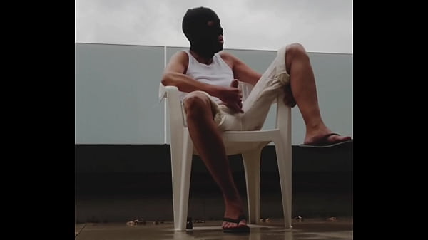 flip flop masturbation public wet 