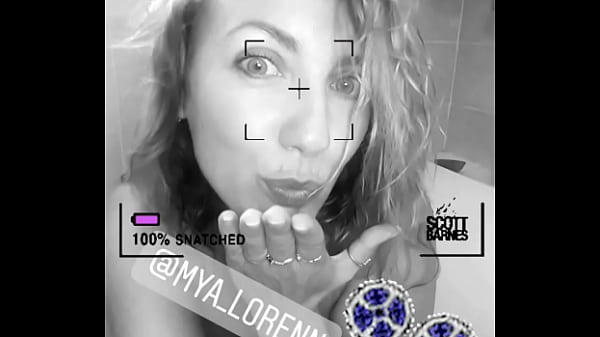 Rdv dans 1h &agrave; peu pr&egrave;s mes chocos pour une nouvelle vid&eacute;o ! New video ...