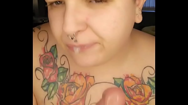 Deepthroat & Dirty Talk &ndash; Gagging with a Mouth Full