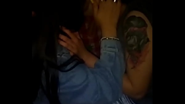 Pendeja se chapa a su bf