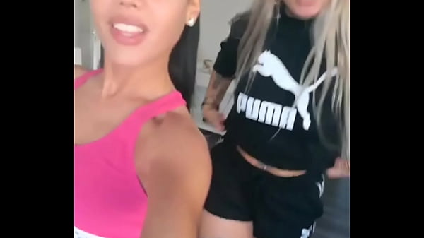 Nefka Blonde y Apolonia Lapiedra filmando nueva peli porno en Espa&ntilde;a