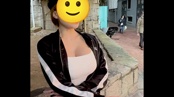 香港大波美女食住煙仔接受訪問  